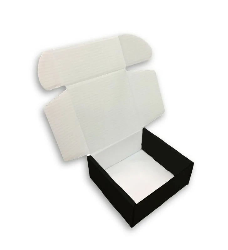 Black mailing box