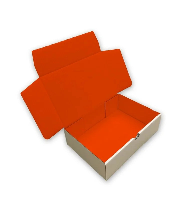 150 x 150 x 28mm Postal Mailing Box